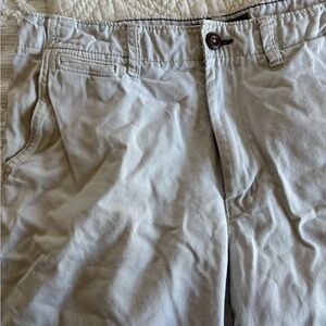 American eagle men’s shorts
